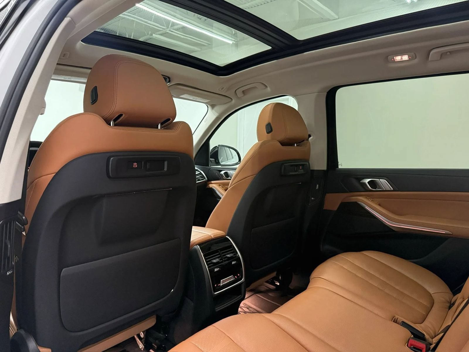 Used 2019 BMW X7 xDrive40i AWD/4WD image 18