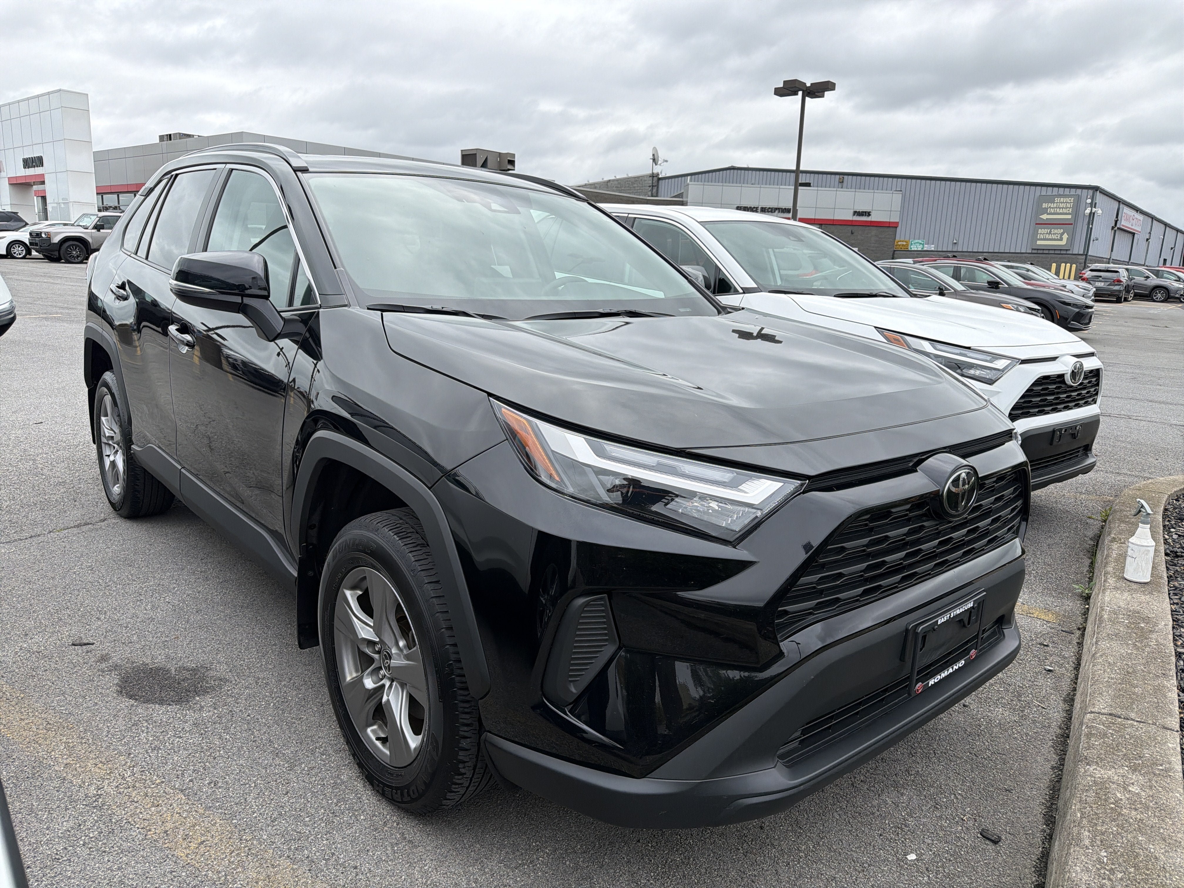 Used 2023 Toyota RAV4 XLE w/ Convenience Package AWD/4WD image 2