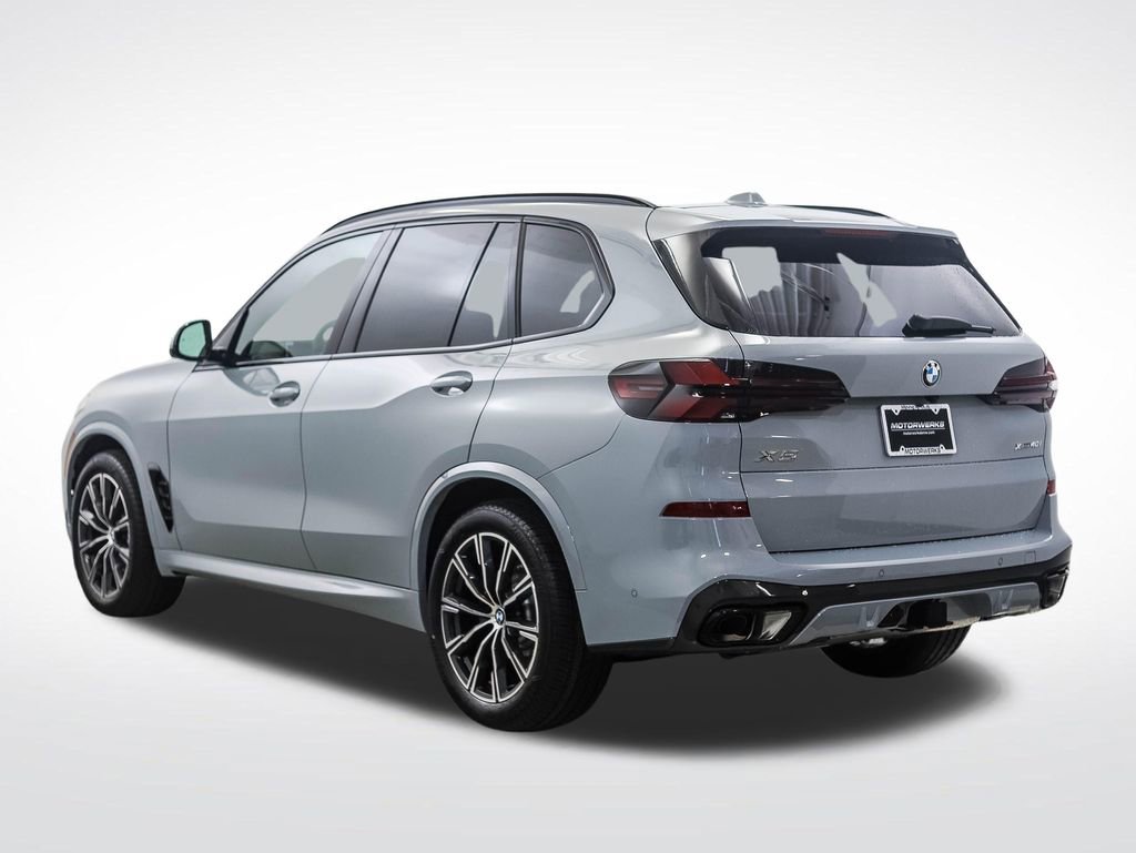 New 2026 BMW X5 xDrive40i w/ Executive Package AWD/4WD image 3