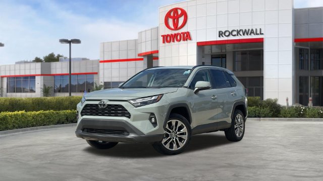 Used 2023 Toyota RAV4 XLE Premium FWD image 1