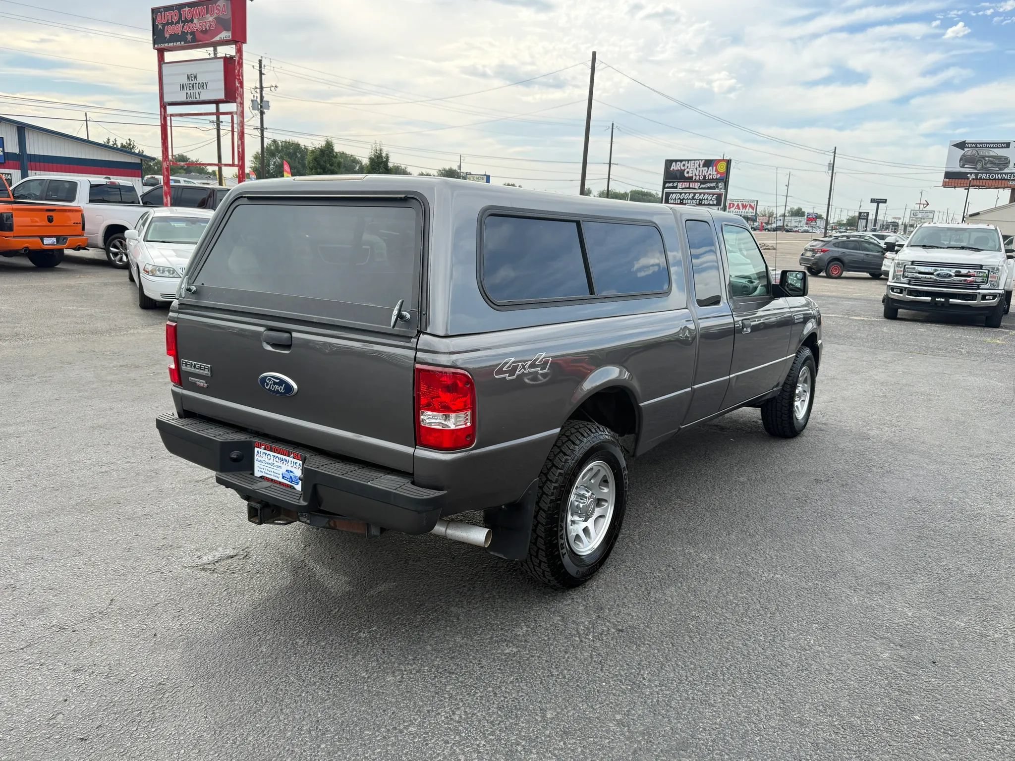 Used 2011 Ford Ranger XLT AWD/4WD image 5