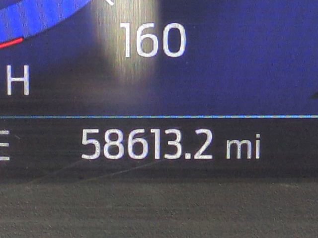 Used 2020 Ford Explorer Platinum image 28