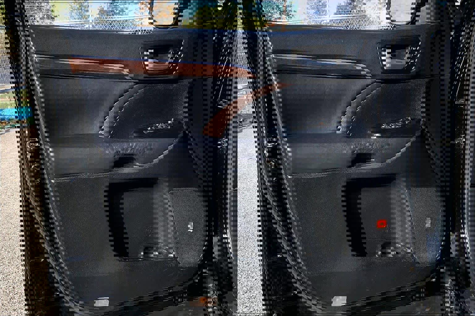 Used 2014 Toyota Highlander Limited Platinum image 20