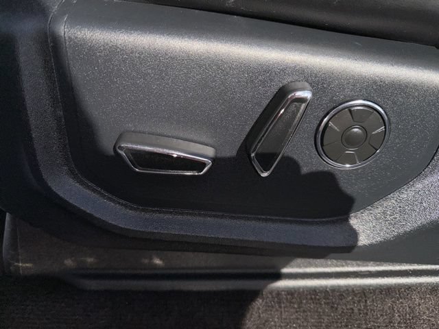 Used 2020 Ford F150 Platinum AWD/4WD image 13