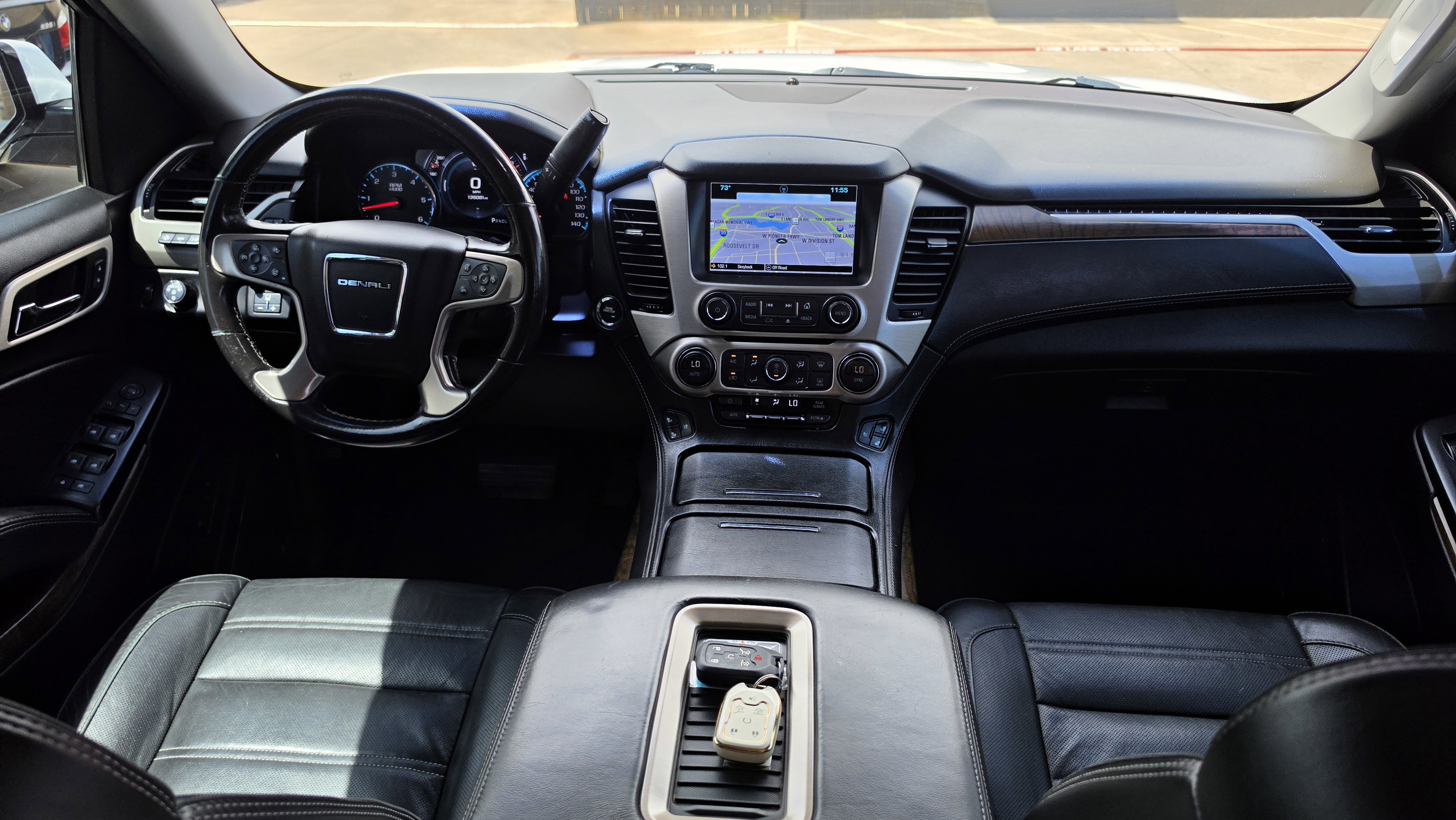 Used 2018 GMC Yukon Denali RWD image 35