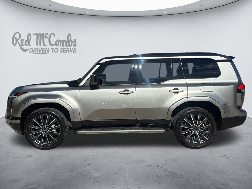 Used 2024 Lexus GX 550 w/ Accessory Package (Z1) AWD/4WD image 2