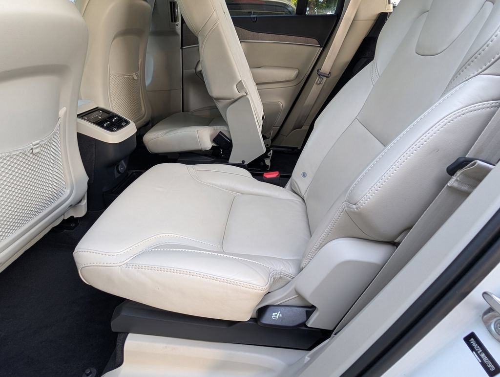 Used 2022 Volvo XC90 T6 Inscription w/ Advanced Package AWD/4WD image 23