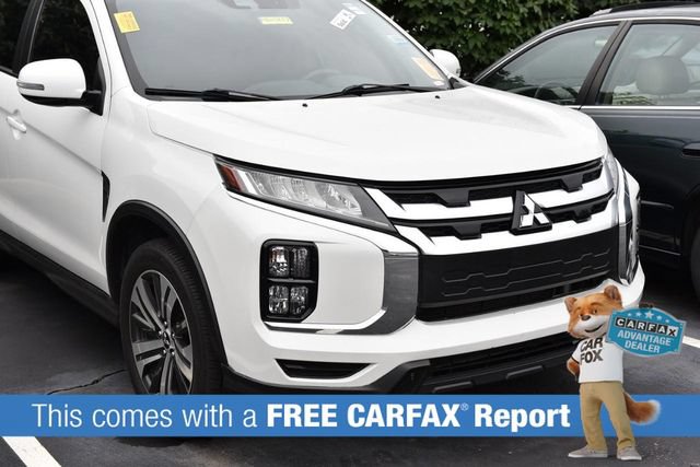 Used 2021 Mitsubishi Outlander Sport SE FWD image 2