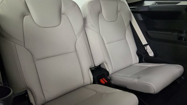 New 2026 Volvo XC90 B6 Ultra w/ Protection Package AWD/4WD image 36