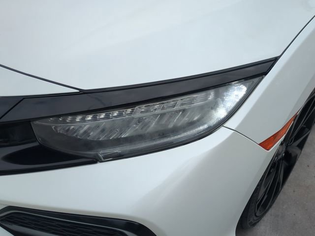 Used 2018 Honda Civic Sport Touring image 9
