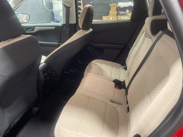 Used 2022 Ford Escape SE w/ Convenience Package image 24