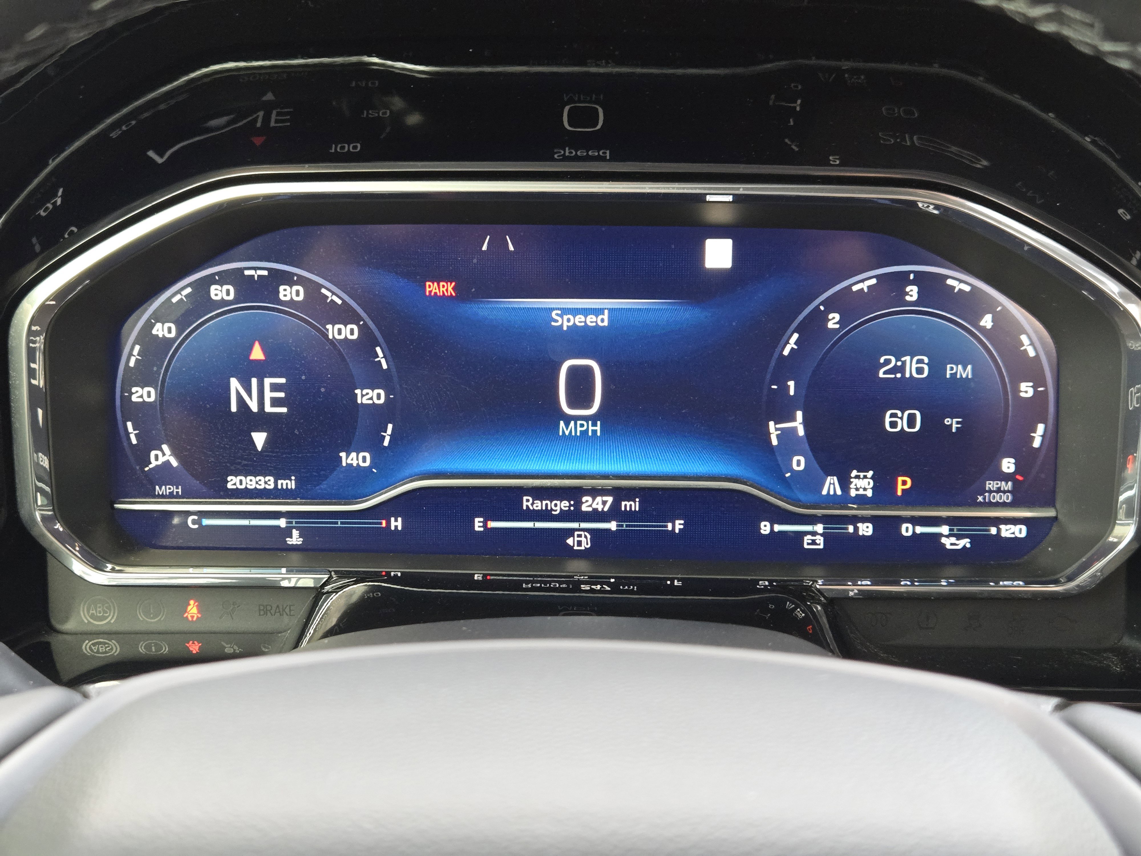 Used 2022 Chevrolet Silverado 1500 High Country w/ Technology Package image 18