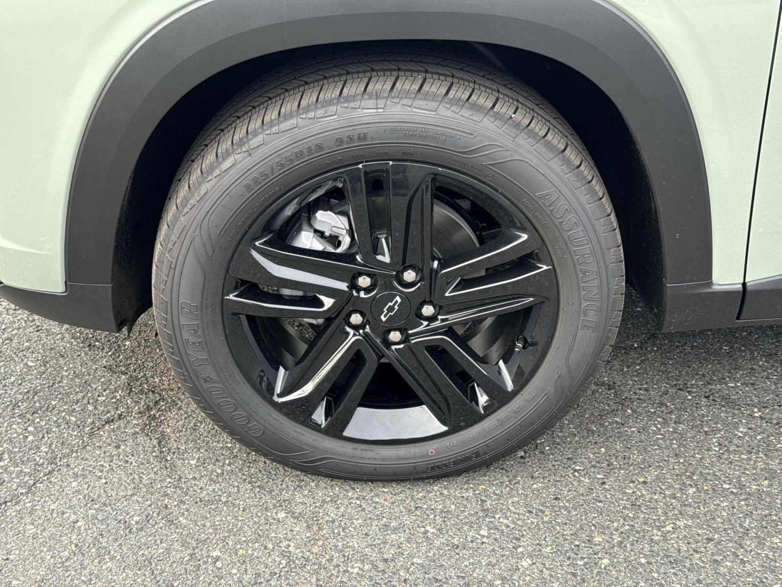 New 2026 Chevrolet Trax ACTIV w/ Driver Confidence Package FWD image 13