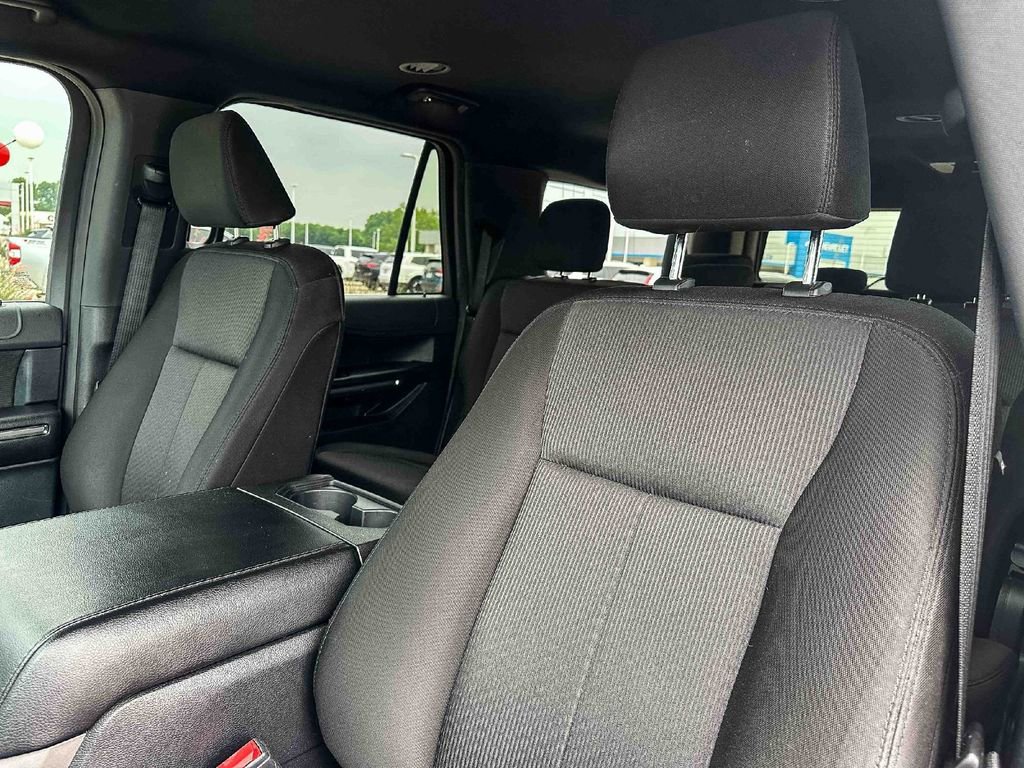 Used 2021 Ford Expedition Max XLT RWD image 13