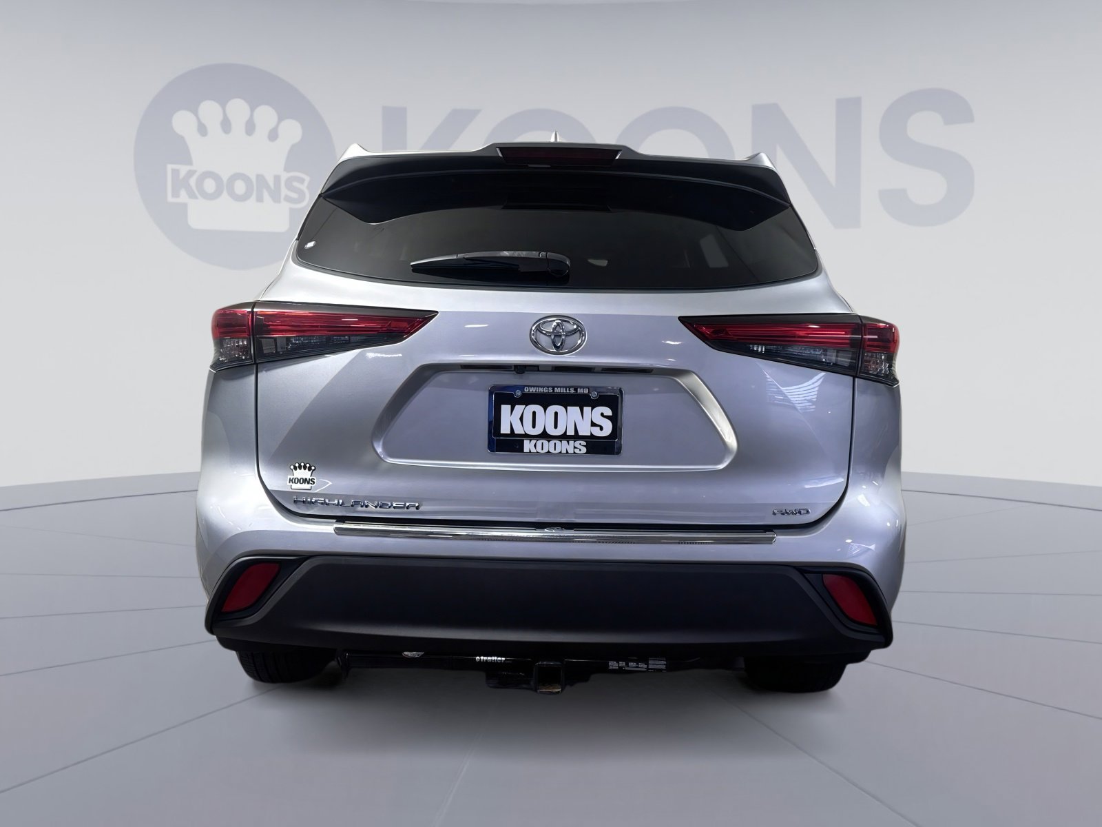 Used 2020 Toyota Highlander L AWD/4WD image 5