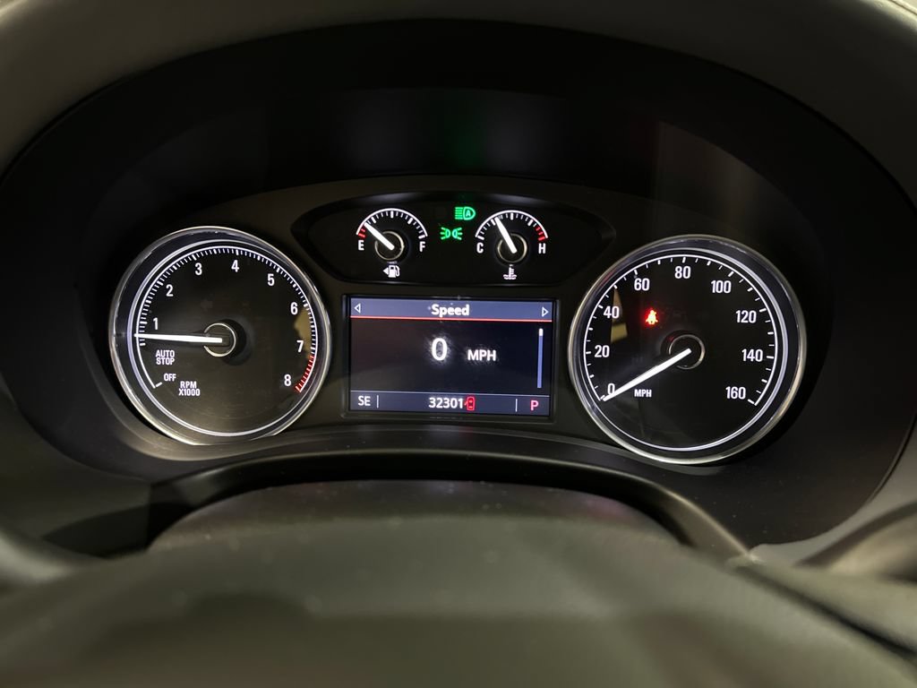 Used 2024 Buick Enclave Essence w/ Sport Touring Edition FWD image 16