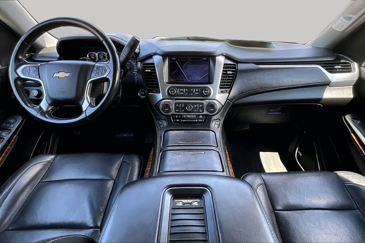 Used 2019 Chevrolet Tahoe Premier AWD/4WD image 14