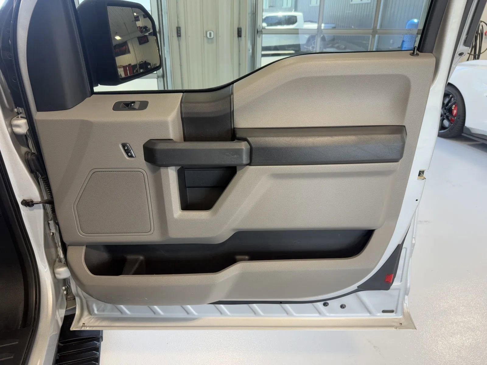 Used 2019 Ford F150 XL w/ Equipment Group 101A Mid AWD/4WD image 21