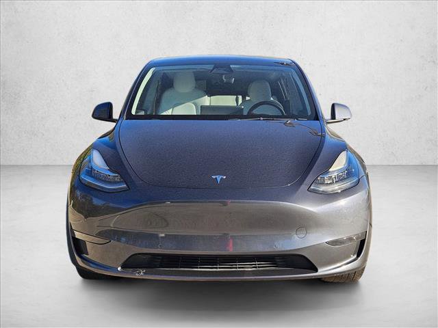 Used 2022 Tesla Model Y Long Range image 2