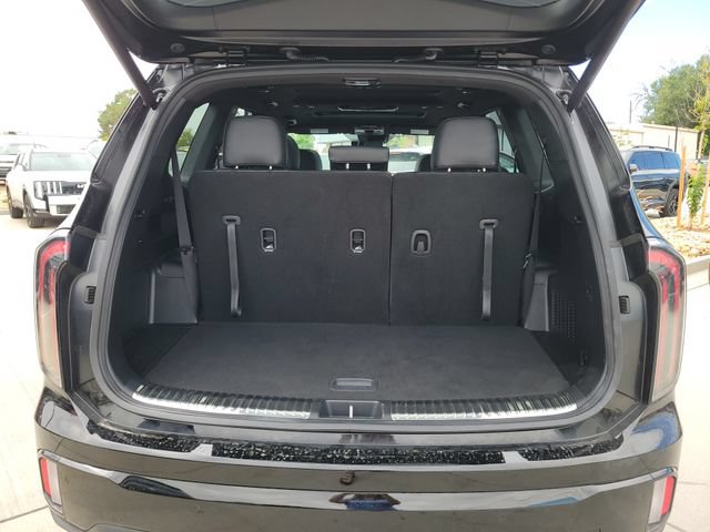 Used 2025 Kia Telluride SX X-Line AWD/4WD image 18