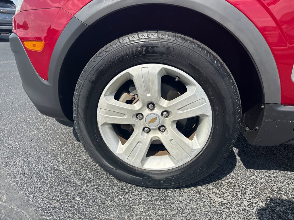 Used 2014 Chevrolet Captiva Sport LS FWD image 27