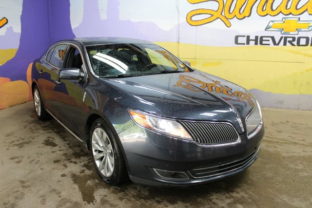 Used 2013 Lincoln MKS AWD image 4