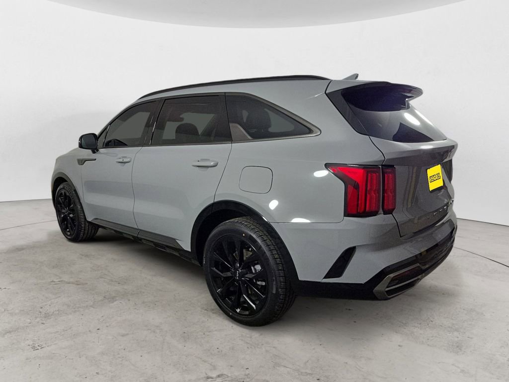 Used 2022 Kia Sorento SX image 3