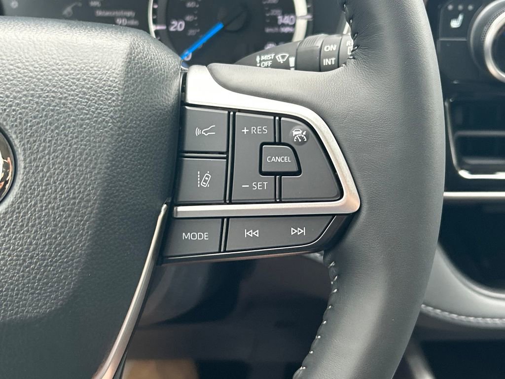 New 2026 Toyota Highlander XLE AWD/4WD image 44