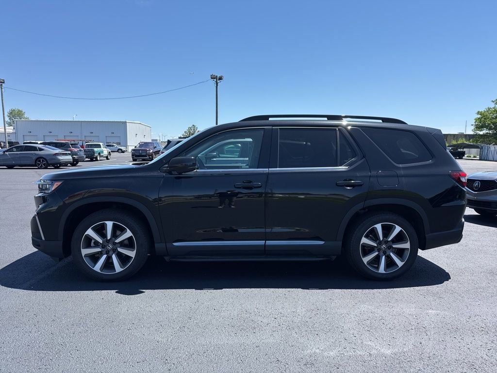 Used 2024 Honda Pilot Elite image 4