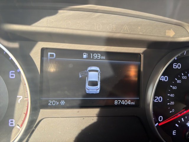 Used 2022 Kia Forte LXS image 12