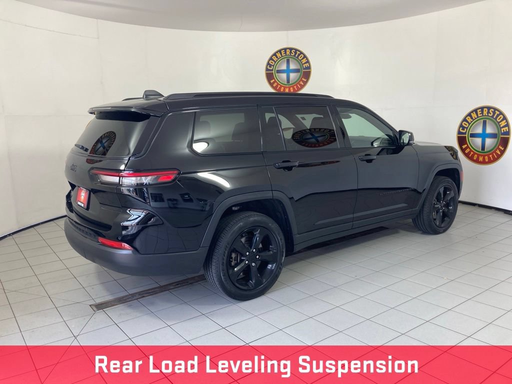 Used 2023 Jeep Grand Cherokee L Laredo AWD/4WD image 22