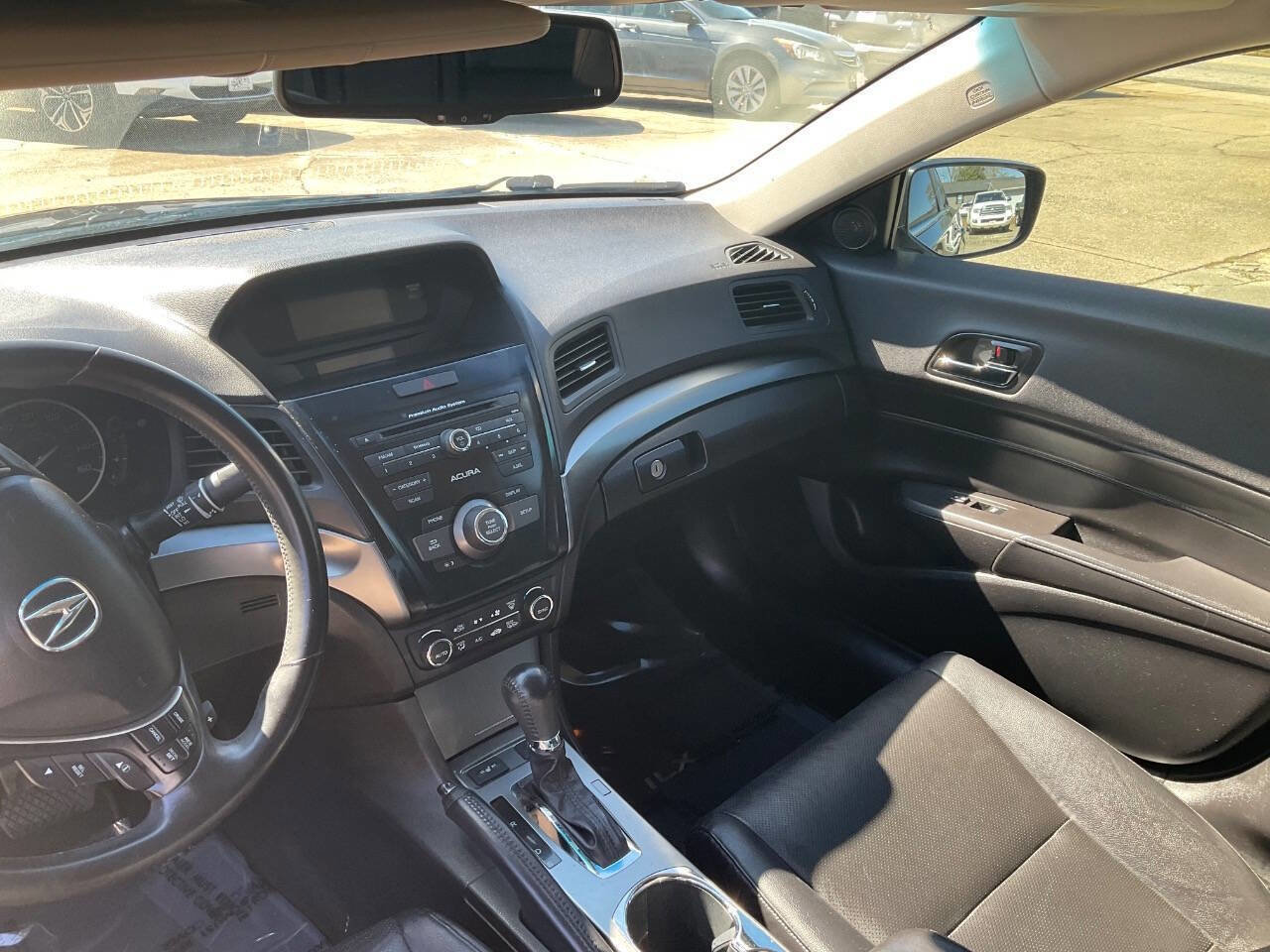 Used 2013 Acura ILX w/ Premium Package image 15