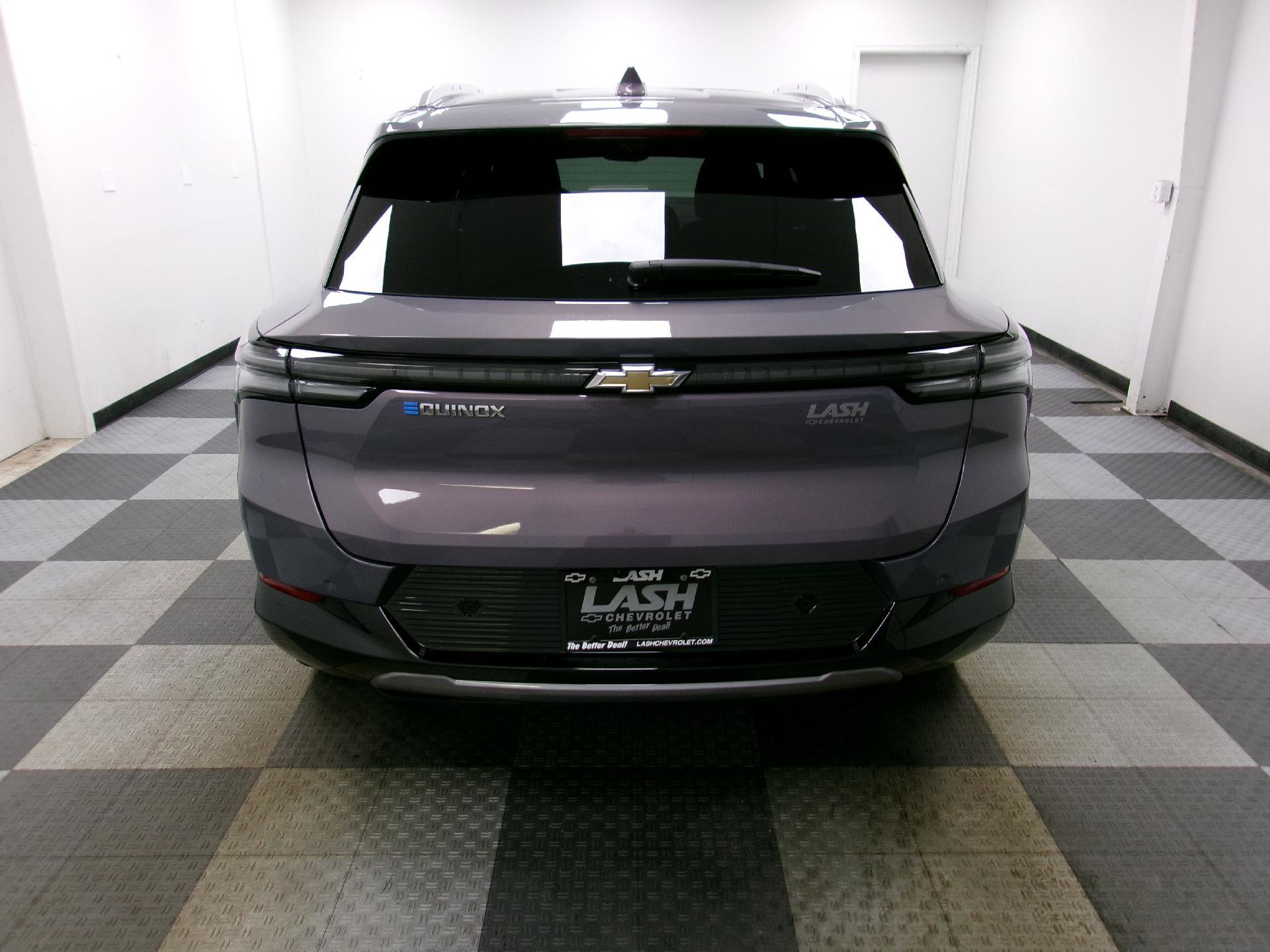 New 2026 Chevrolet Equinox EV LT w/ Convenience Package II image 14