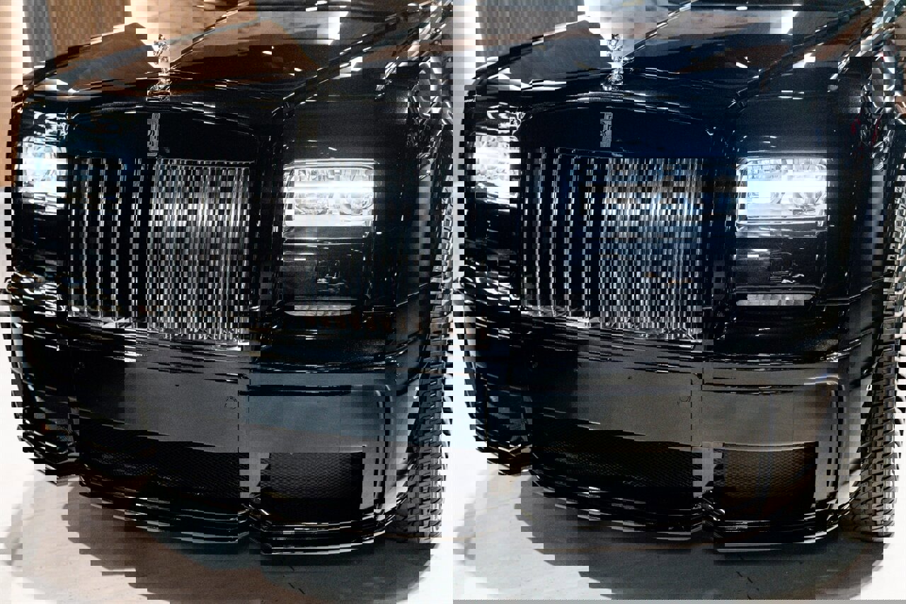 Used 2015 Rolls-Royce Phantom Drophead Coupe image 31