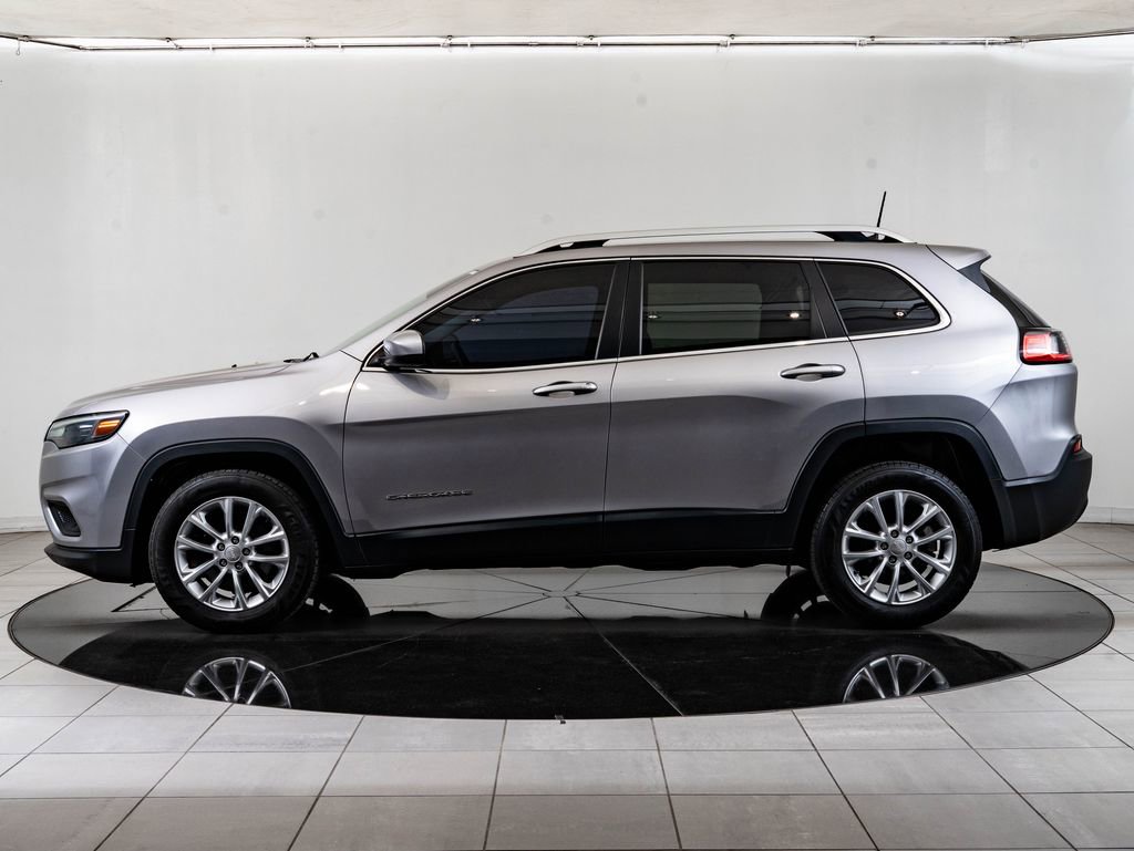 Used 2019 Jeep Cherokee Latitude w/ Popular Appearance Group image 5