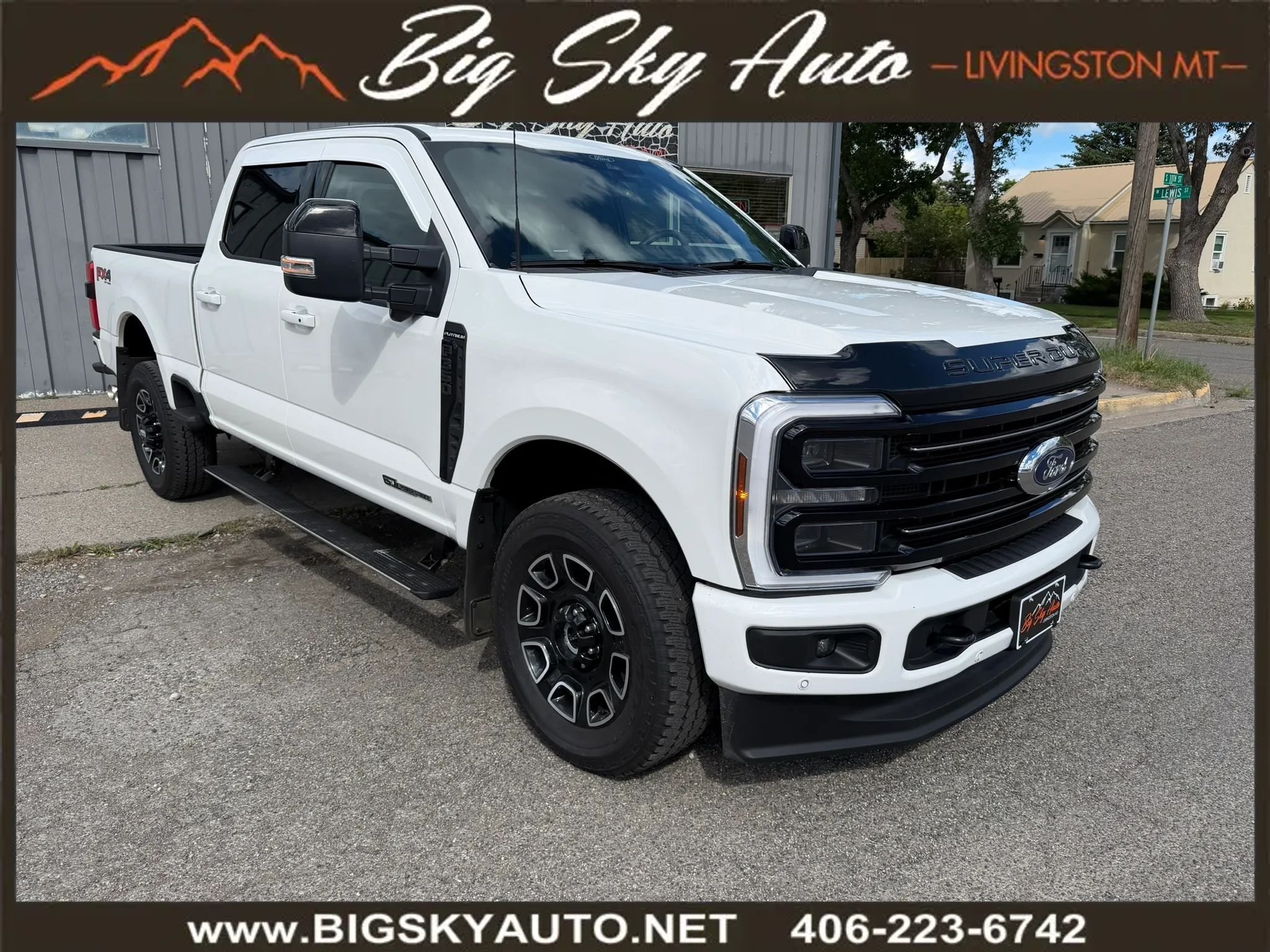Used 2025 Ford F350 Platinum AWD/4WD image 1