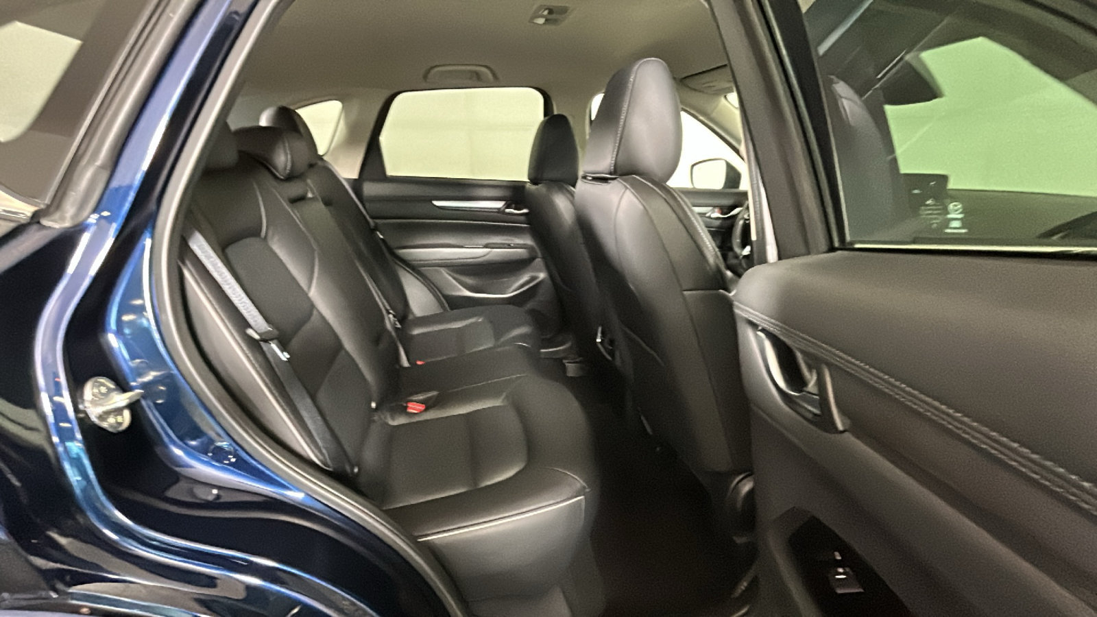 Used 2025 MAZDA CX-5 AWD 2.5 S w/ Select Package image 34