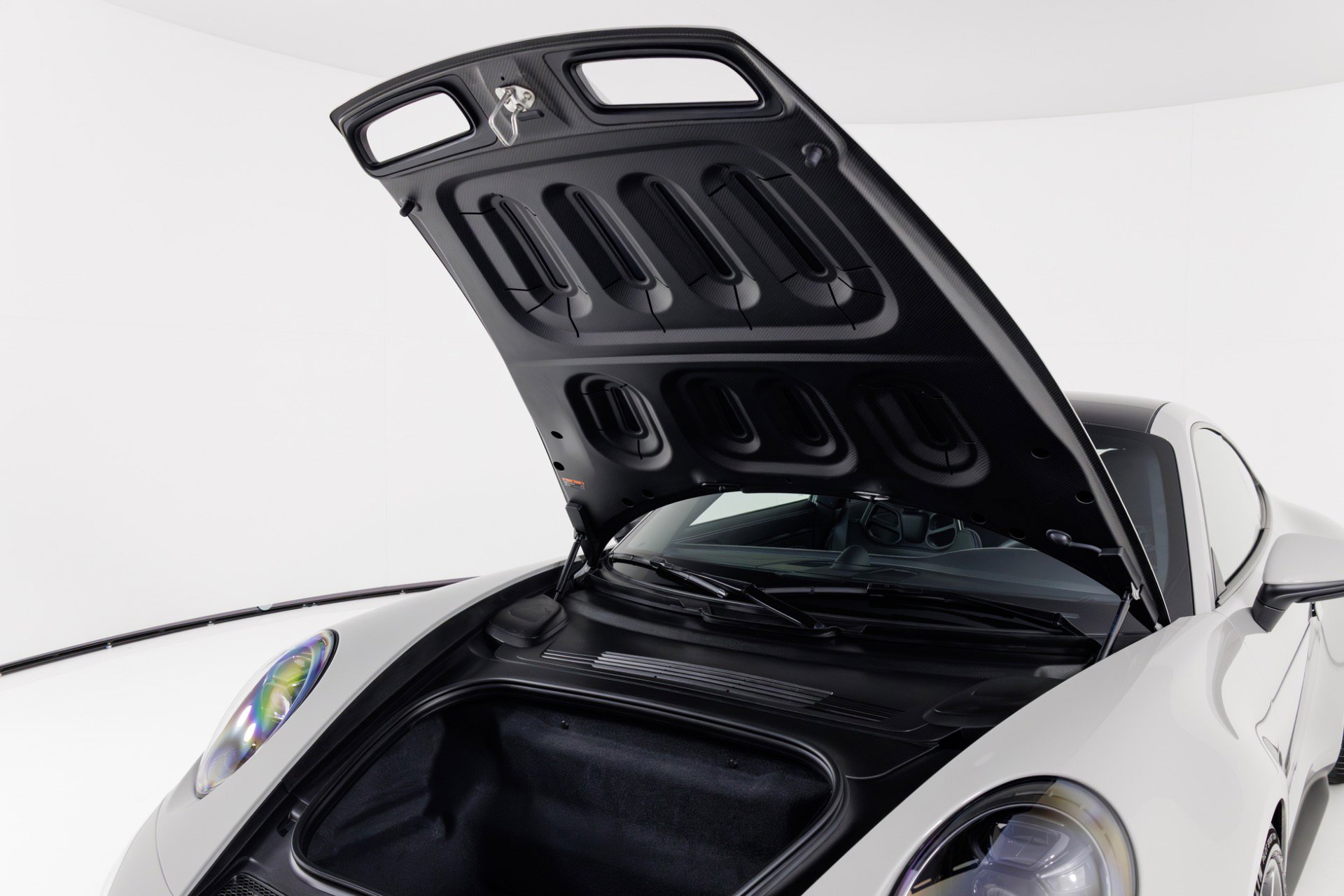 Used 2024 Porsche 911 GT3 image 44
