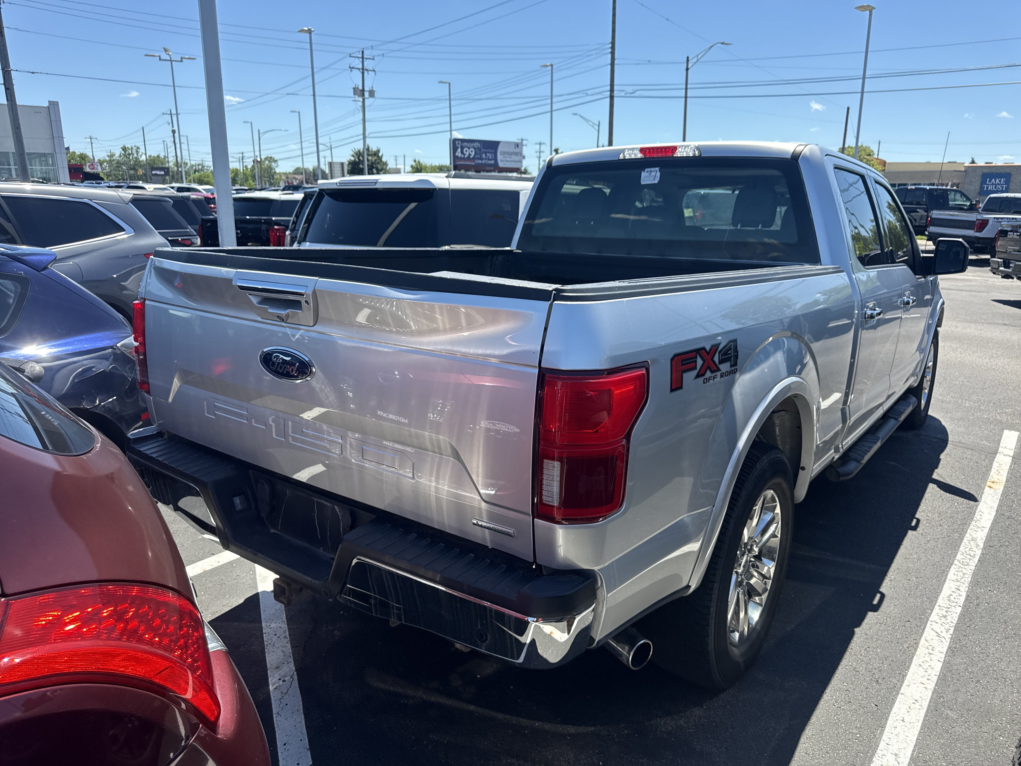 Used 2018 Ford F150 Lariat w/ Equipment Group 502A Luxury AWD/4WD image 3