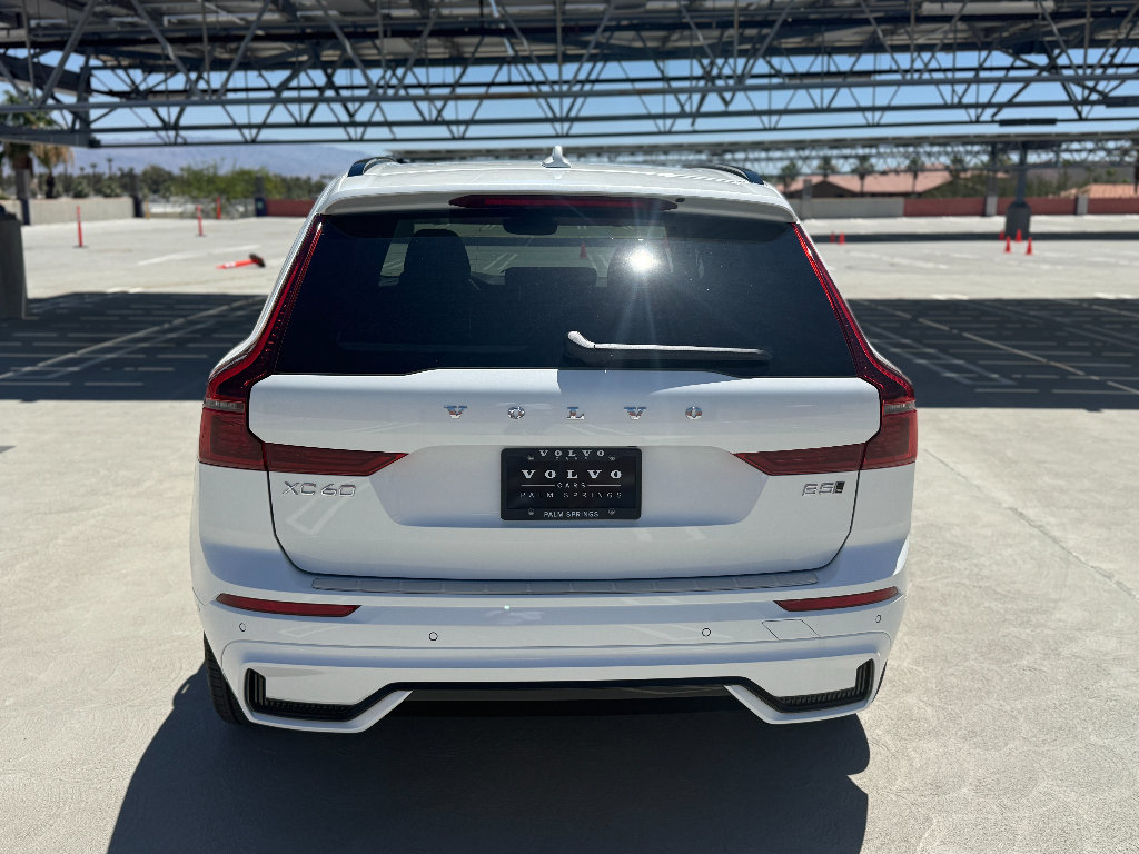 New 2026 Volvo XC60 B5 Plus w/ Climate Package AWD/4WD image 6