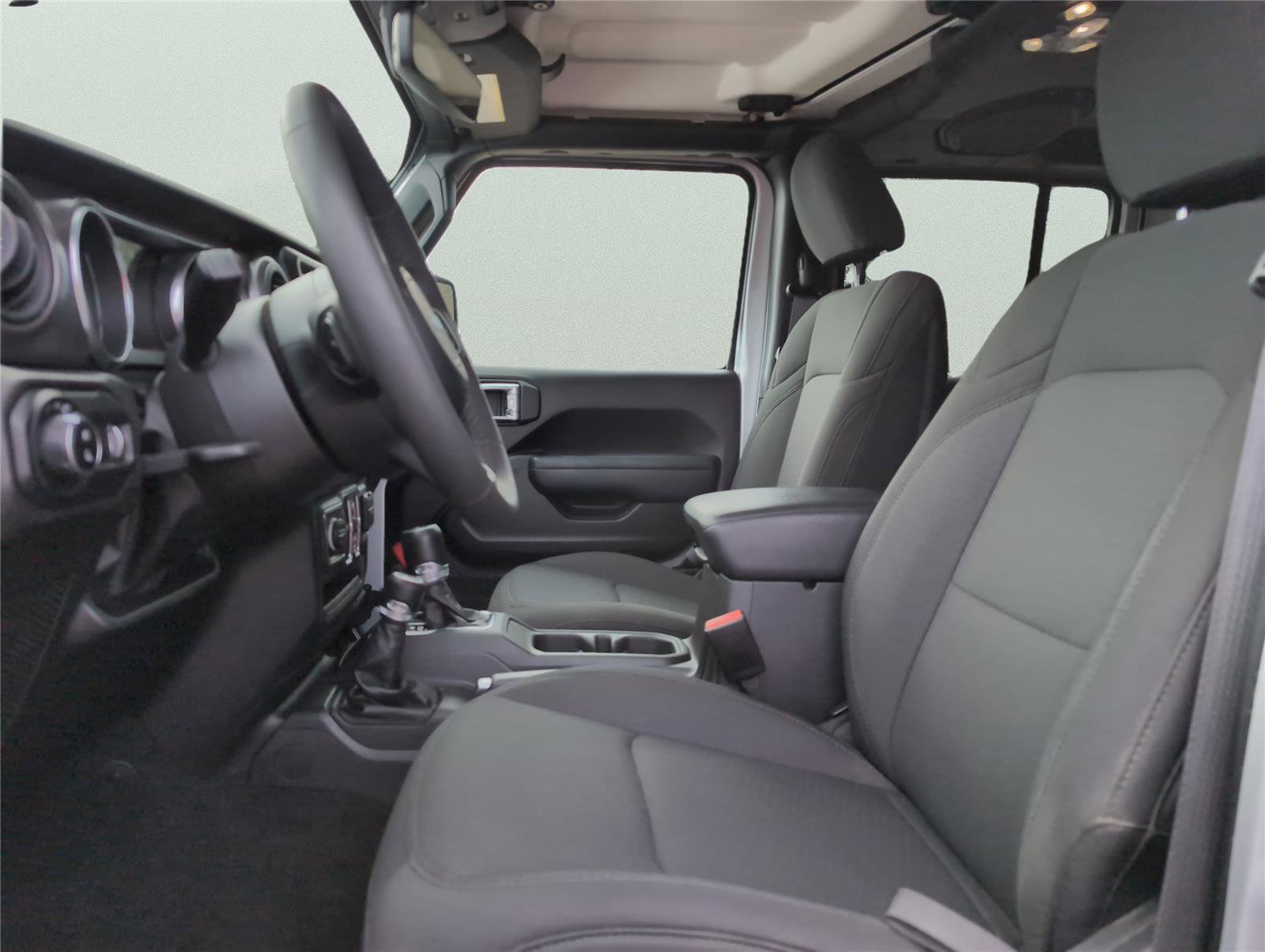 Used 2023 Jeep Gladiator Willys image 14