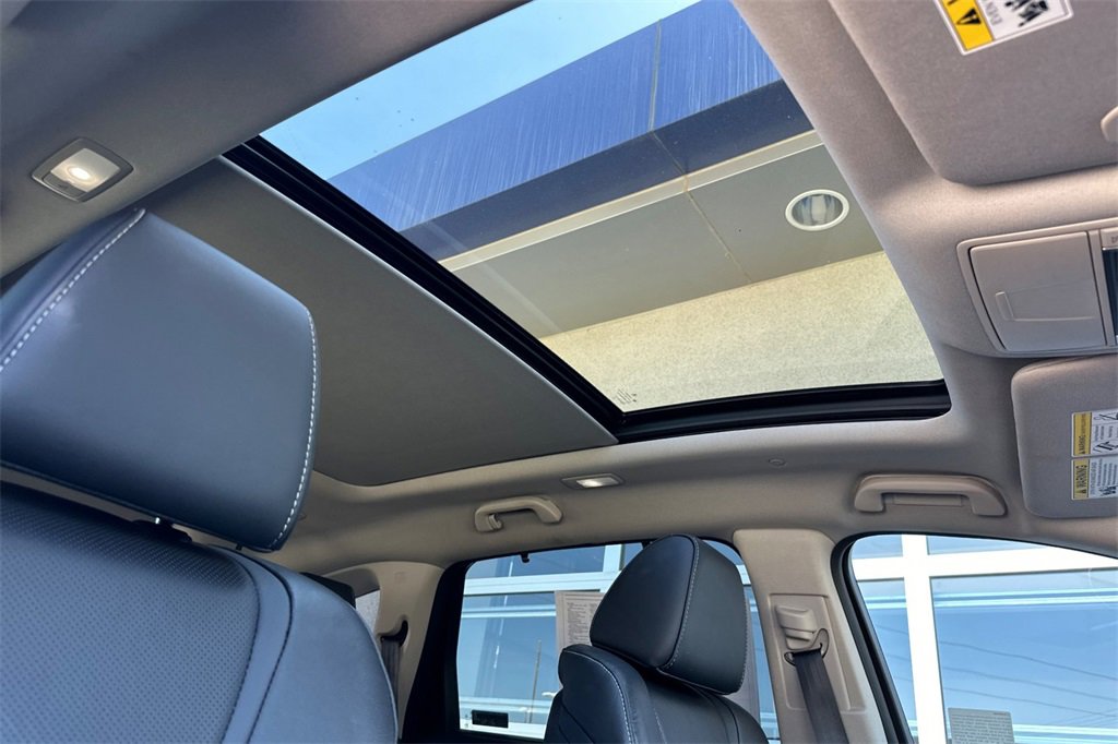 Certified 2023 Acura MDX FWD w/ Technology Package image 22