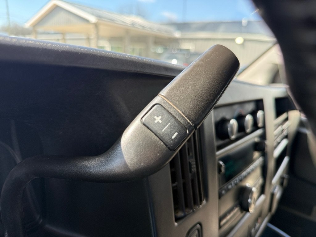 Used 2018 GMC Savana 2500 w/ Driver Convenience Package RWD image 20