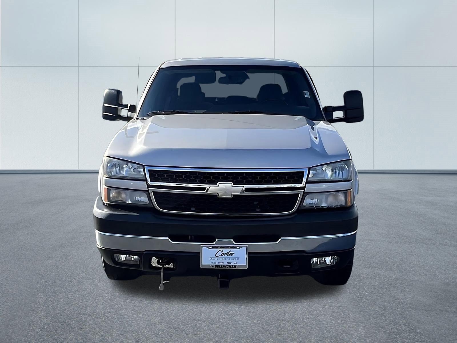 Used 2007 Chevrolet Silverado 2500 LT w/ Heavy-Duty Power Package RWD image 2