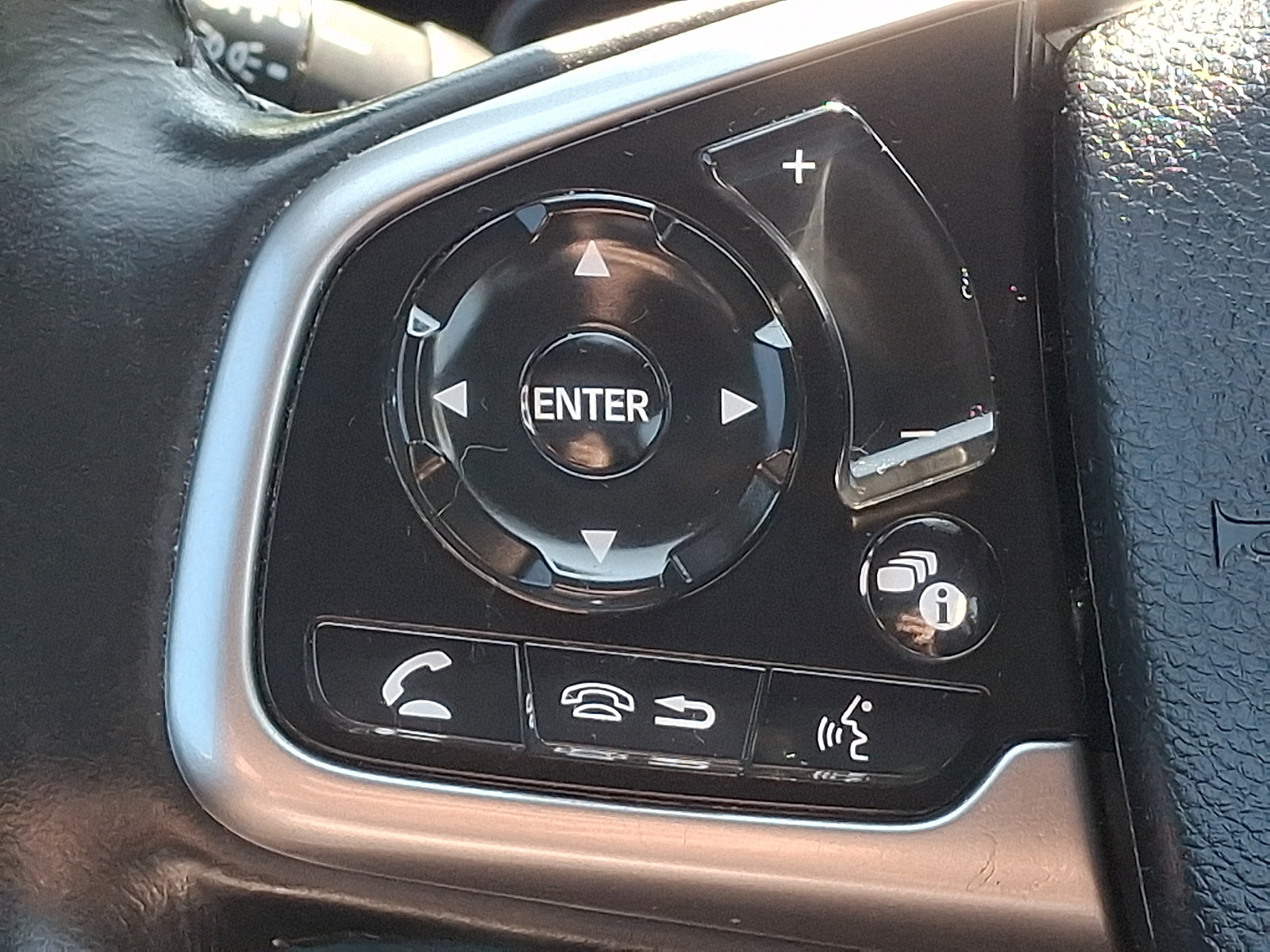 Used 2021 Honda CR-V EX-L image 22