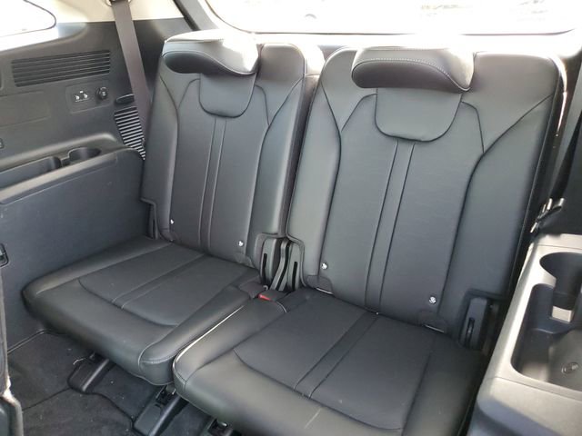 Certified 2025 Kia Sorento EX image 13