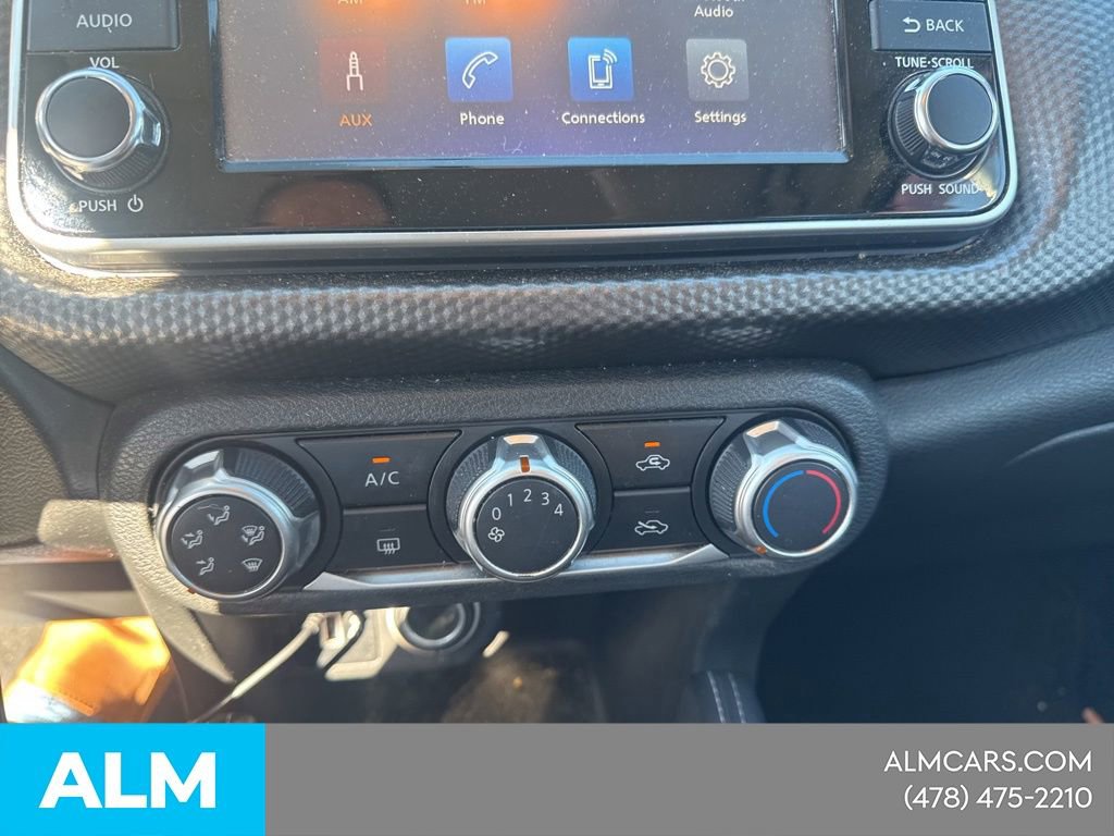 Used 2019 Nissan Kicks S w/ Exterior Electronics Package FWD image 27