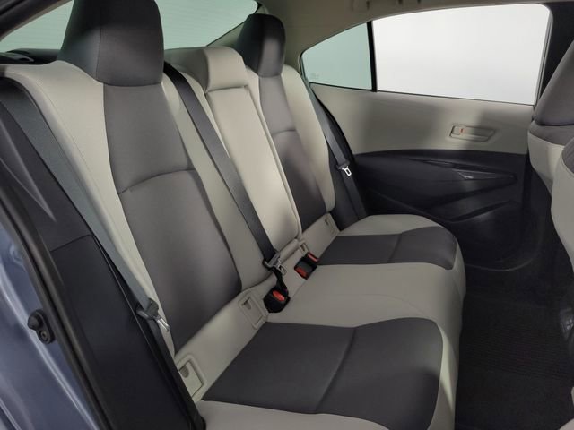 Used 2025 Toyota Corolla LE w/ Convenience Package image 18
