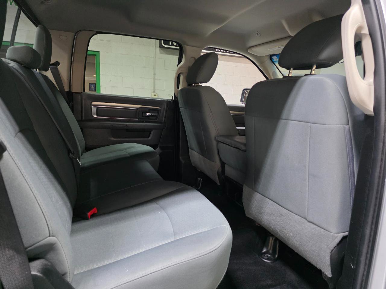 Used 2017 RAM 2500 SLT image 22