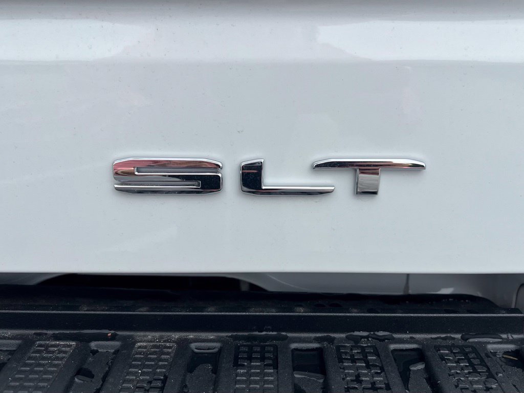 New 2026 GMC Sierra 1500 SLT w/ SLT Premium Plus Package AWD/4WD image 9